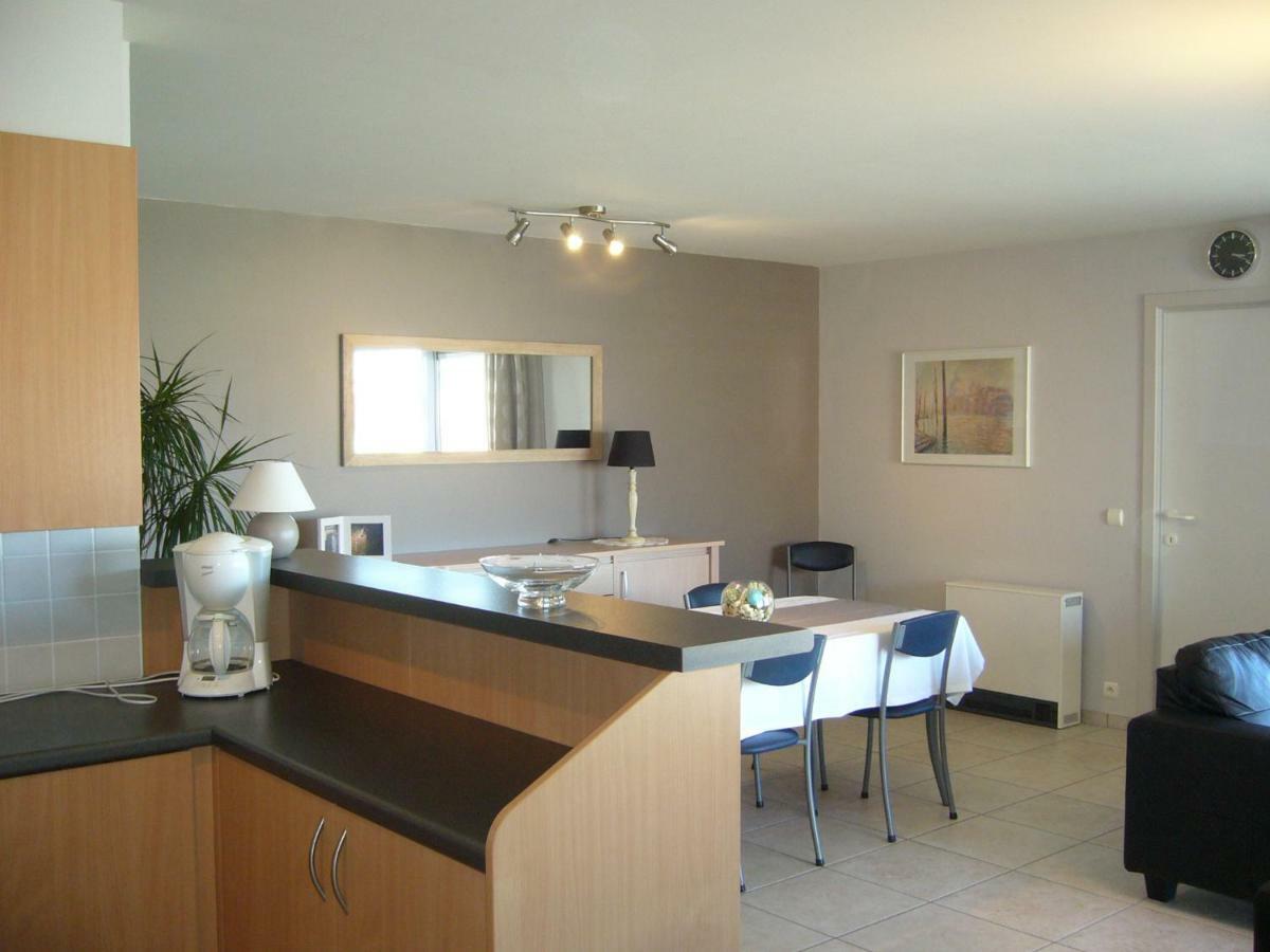 Res Apollo Nieuwpoort Apartment Bagian luar foto
